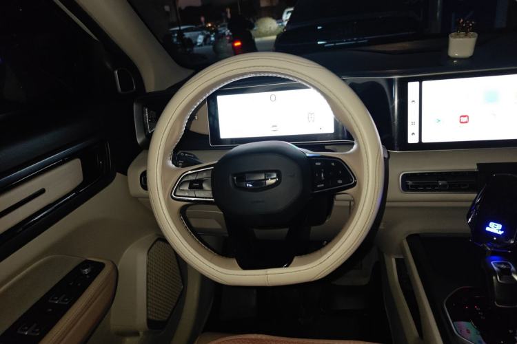 Used Geely Auto icon 2023 1.5TD Chocolate Smoothie Edition
