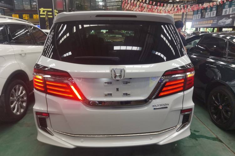 Used Honda Elysion 2019 2.0L Hybrid Luxury Edition
