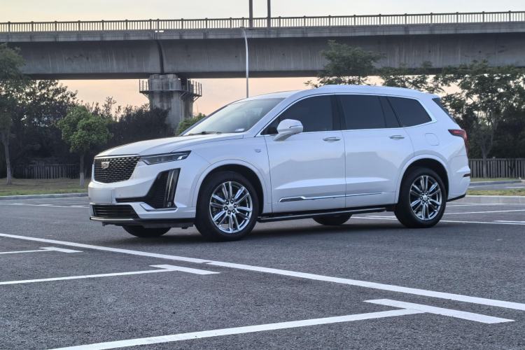 Used Cadillac XT6 2022 2.0T Six-Seater Four-Wheel Drive Luxury Version