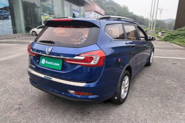 Used Baojun 310W 2017 1.5L Manual Fashion Model China V
