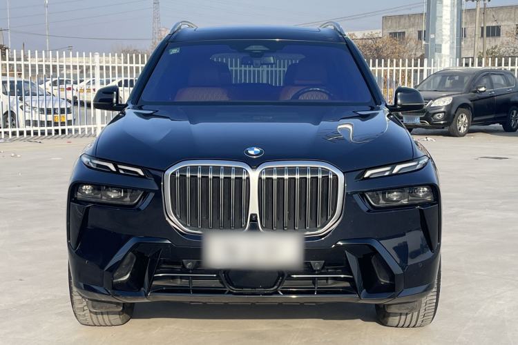 Used BMW X7 2023 xDrive40i Luxury M Sport Package
