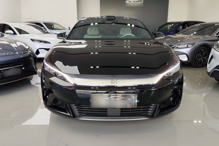 Used BYD Han 2025 EV with 701 km of Laser Radar-Enabled Intelligent Driving
