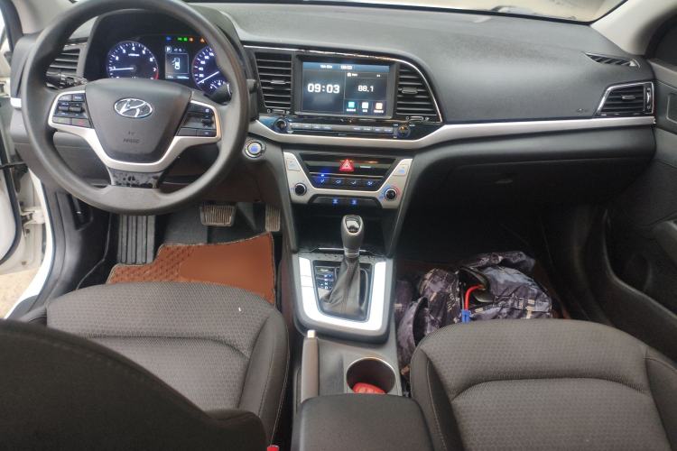 Used Hyundai Elantra 2016 1.6L Automatic ZhiXuan – Elite Version
