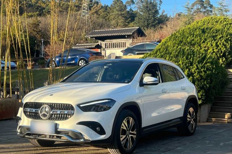 Used Mercedes-Benz GLA 2025 GLA 220