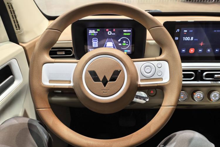 Used Wuling Hongguang MINIEV 2024 3rd Generation 215km Advanced Version