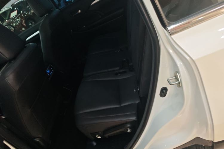 Used Toyota Highlander 2017 2.0T Four-Wheel Drive Luxury Edition 7 Seats
