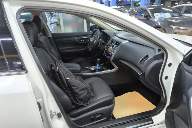 Used Nissan Teana 2013 2.5L XL Leading Edition
