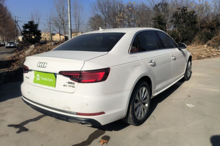 Used Audi A4L 2019 40 TFSI Ambition China VI
