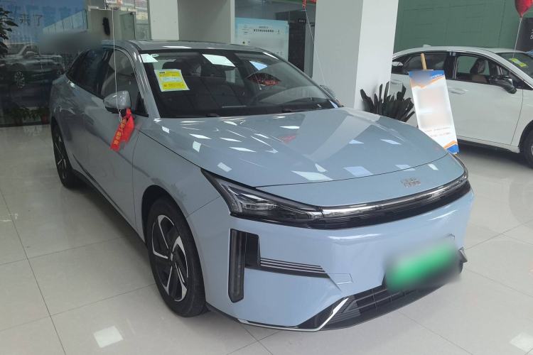 Used  L6 2024 125km PLUS Dragon Edition
