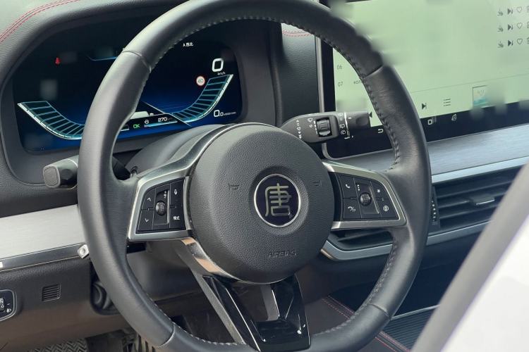 Used BYD Tang New Energy 2019 DM 2.0T All-Wheel Drive Connected Leading Model 7 Seats China VI Standard