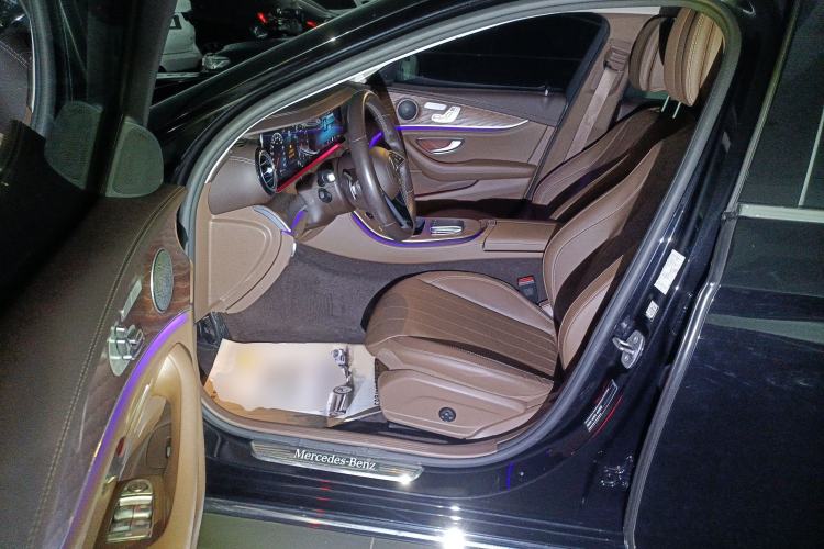 Used Mercedes-Benz E-Class 2023 Updated E 300 L Fashion Edition
