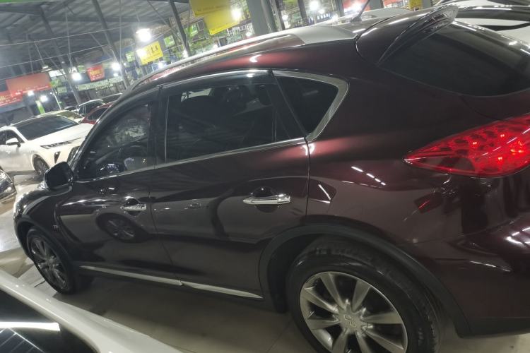 Used Infiniti QX50 2015 2.5L Enjoyment Edition
