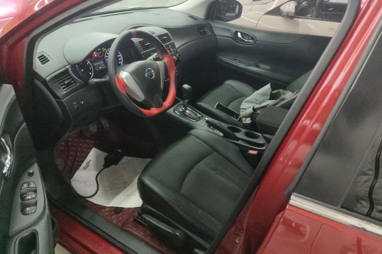 Used Nissan Tiida 2014 1.6L CVT Smart Model
