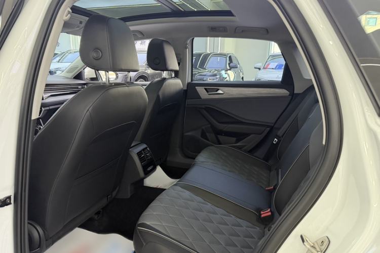 Used Volkswagen Sagitar 2023 300TSI DSG Excellence Edition