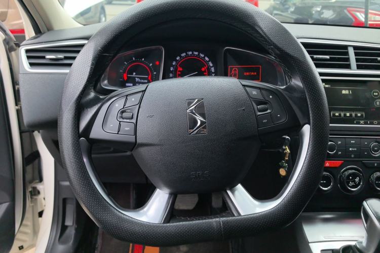 Used  5LS 2014 1.6T Elegant Version THP160