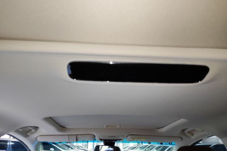 Used Honda Elysion 2019 2.0L Hybrid Supreme Edition
