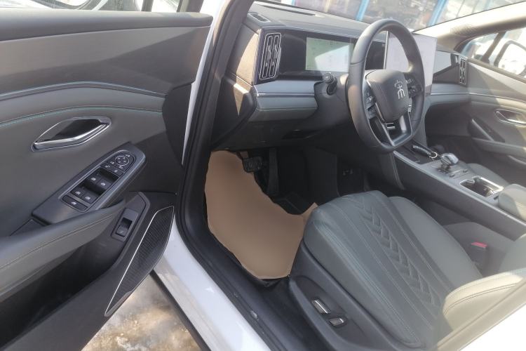 Used BYD Song L DM-i 2025 Intelligent Driving Version 160 km Beyond-Range Type
