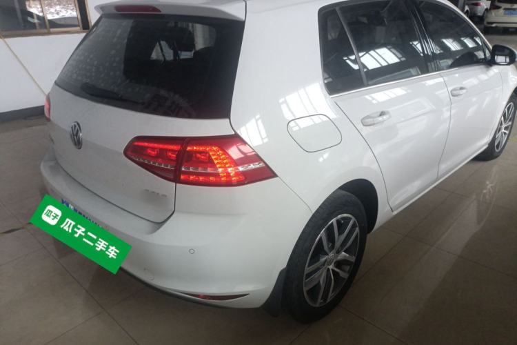 Used Volkswagen Golf 2016 230TSI Automatic Luxury Version
