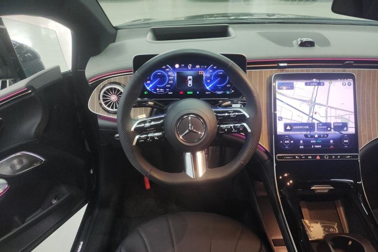 Used Mercedes-Benz EQE 2022 350 Luxury Edition
