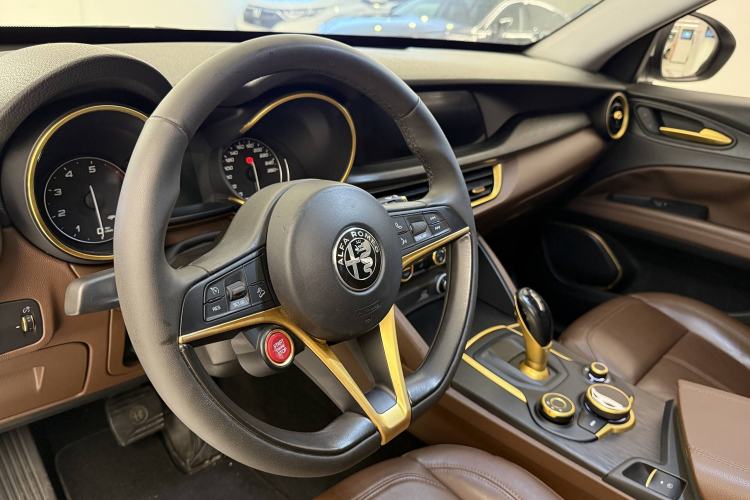 Used Alfa Romeo Stelvio 2017 2.0T 200HP Elite Edition
