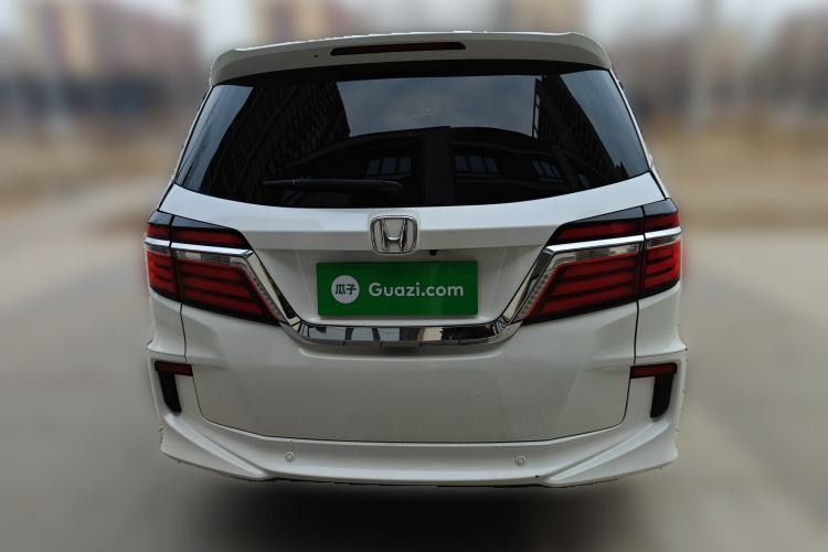 Used Honda Elysion 2016 2.4L Classic Edition
