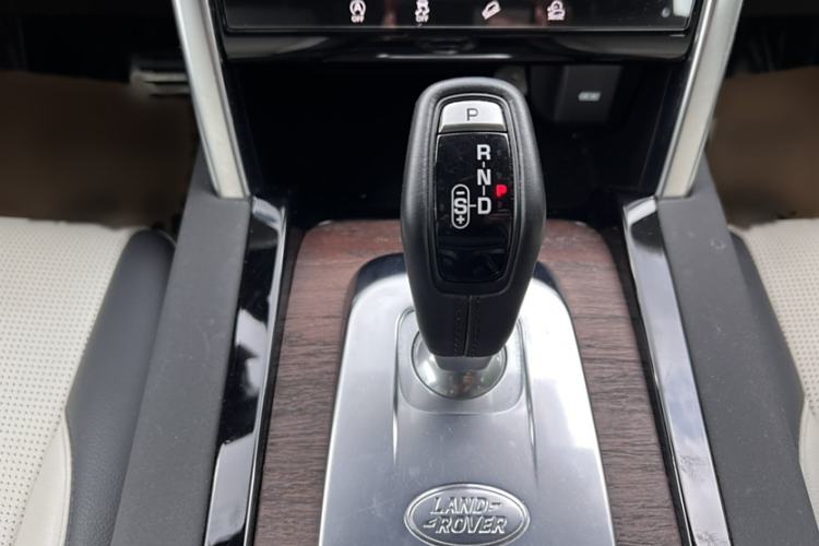 Used Land Rover Discovery Sport 2020 249 PS R-Dynamic Performance Edition
