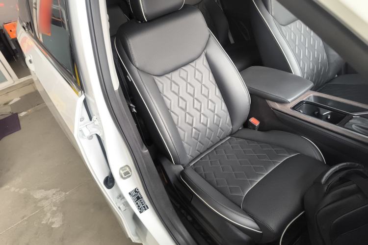 Used Wuling Jiachen 2022 1.5T CVT Deluxe Flagship Edition
