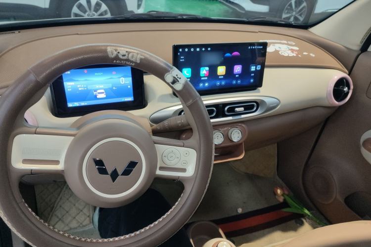 Used Wuling Hongguang MINIEV 2025 Four-Door Version Advanced Edition
