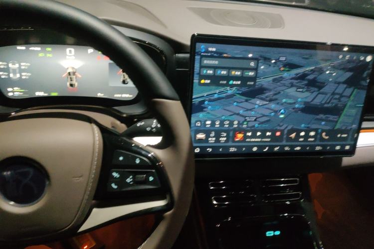 Used BYD Han 2025 DM-i Smart Drive 125KM Elite Model
