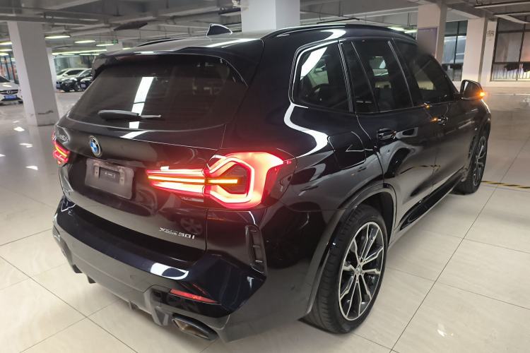 Used BMW X3 2023 Restyled xDrive30i Leading Edition M Night Sky Package
