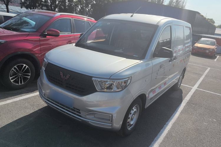 Used Wuling Hongguang V 2019 1.5L Base Window-Sealed Vehicle China VI LAR
