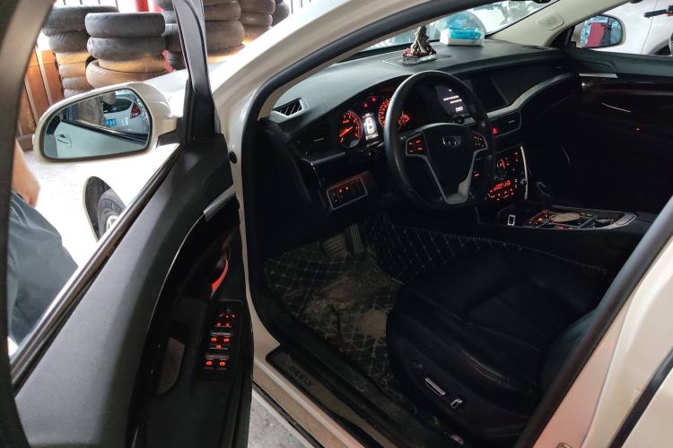 Used Geely Auto Emgrand GT 2016 2.4L Zunya Model
