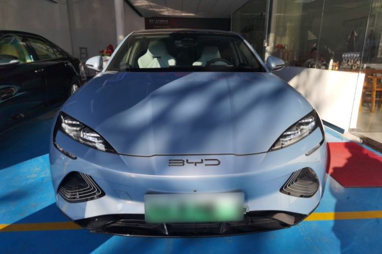 Used BYD Seal 2022 700 km Long-Range Rear-Wheel-Drive Version
