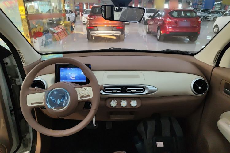 Used Wuling Hongguang MINIEV 2025 Four-Door Version Advanced Edition
