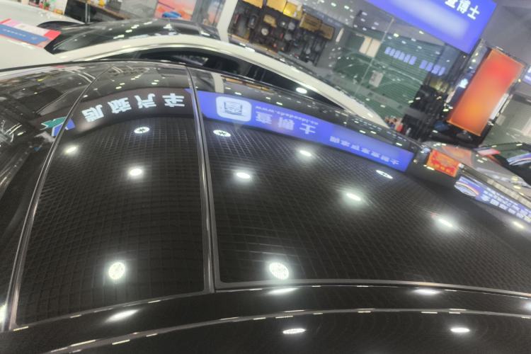 Used Mercedes-Benz E-Class 2022 Revised Version E 300 L Sporty and Stylish Edition
