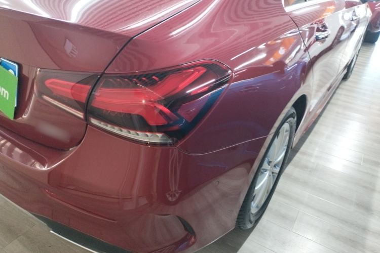 Used Mercedes-Benz A-Class 2021 A 200 L Sport Sedan Fashion Model
