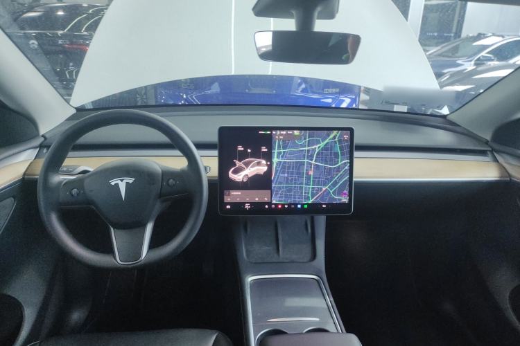 Used Tesla Model Y 2021 Standard Range Rear-Wheel Drive Version