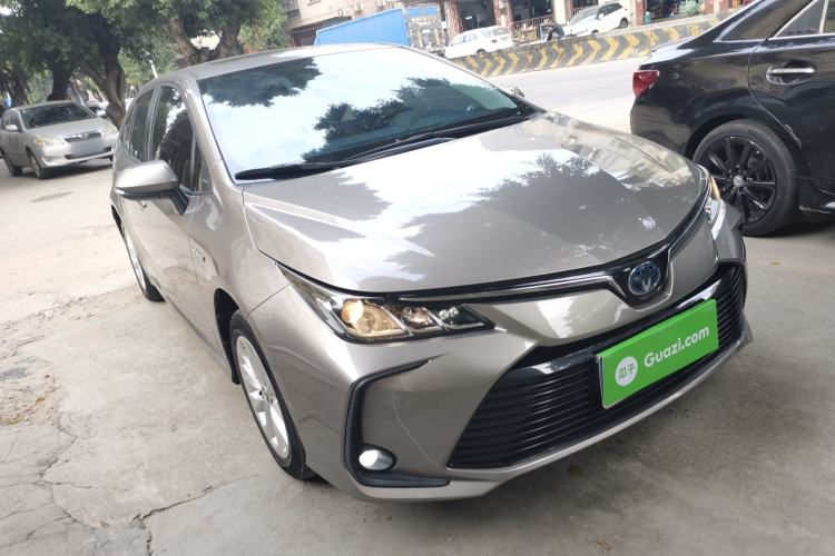 Used Toyota Corolla 2021 Dual-Motor 1.8L E-CVT Elite Edition