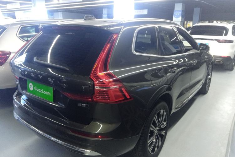 Used Volvo XC60 2022 B5 4x4 Smart Luxury Edition
