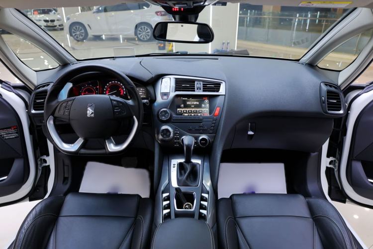 Used  5 2015 1.6T Luxury Edition THP160