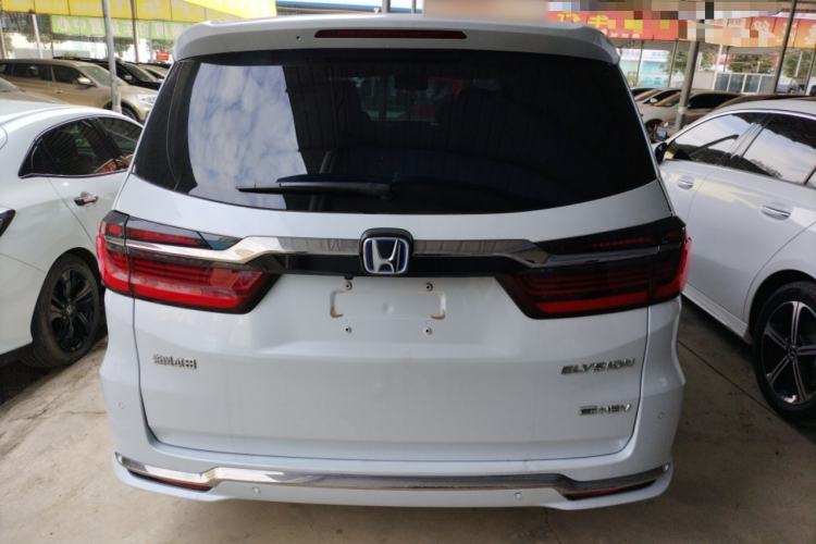 Used Honda Elysion 2024 2.0L eHEV Luxury Edition