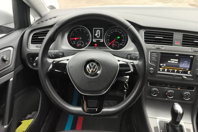 Used Volkswagen Golf 2016 1.6L Automatic Comfort Model
