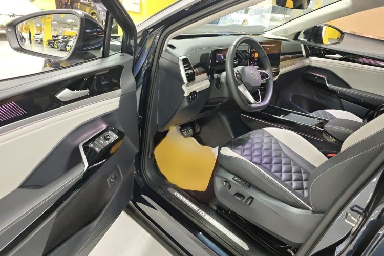 Used Volkswagen ID.6 CROZZ 2022 Long-Range PRO Edition