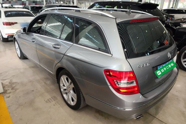 Used Mercedes-Benz C-Class 2011 C 200 Fashion Travel Edition
