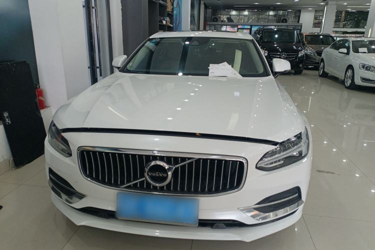 Used Volvo S90 2018 T4 Zhiyi Edition