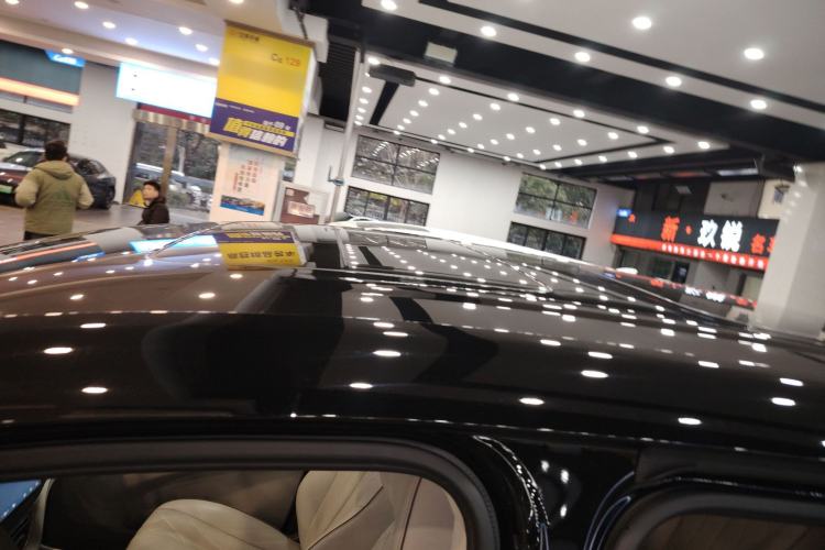 Used Denza D9 2022 DM-i 970 Four-Wheel Drive Prestige Model
