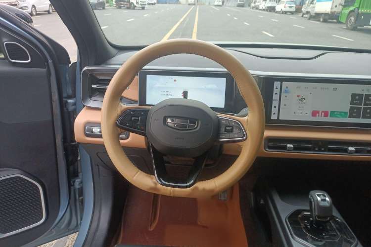 Used Geely Auto icon 2023 1.5TD Chocolate Smoothie Edition
