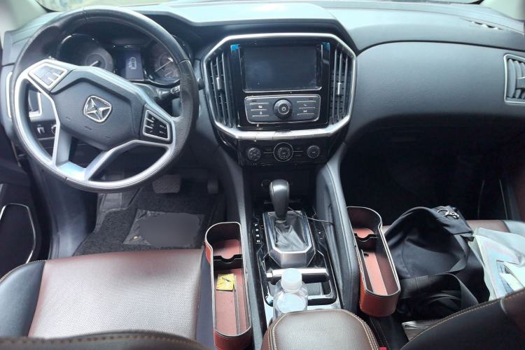 Used JMC Yusheng S350 2016 2.0T Automatic All-Wheel Drive Gasoline Luxury Version with Sunroof 5 Seats
