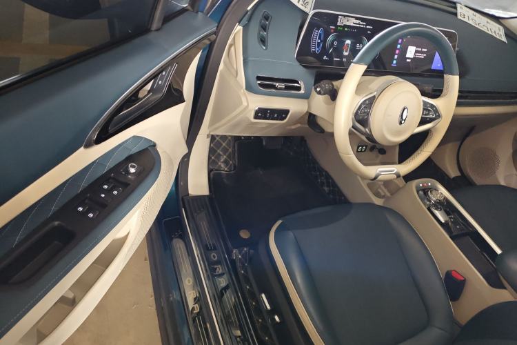 Used ORA Good Cat 2022 Morandi Edition 400km Standard Range Luxury Version Lithium Iron Phosphate
