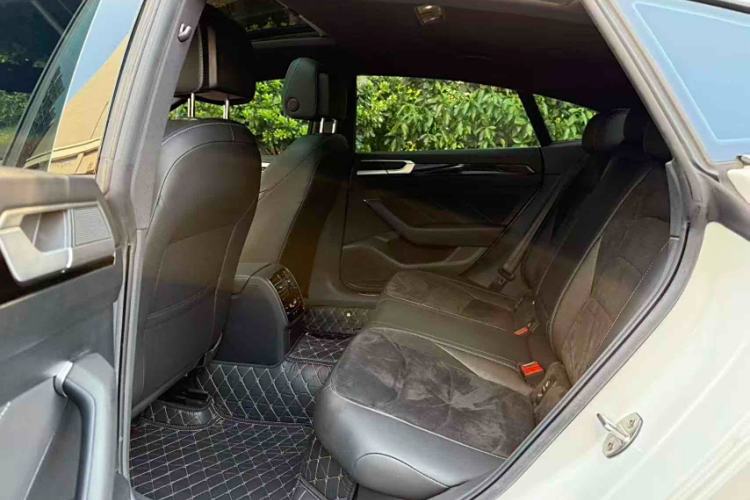 Used Volkswagen FAW-Volkswagen CC 2023 330TSI Ignite Edition
